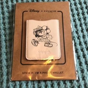 Disney x Coach phone wallet Minnie Mouse